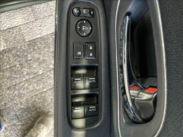 HONDA VEZEL HYBRID Z