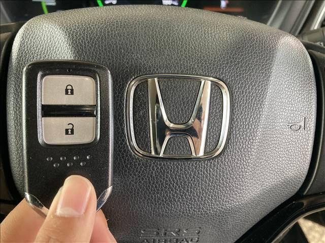 HONDA VEZEL HYBRID Z