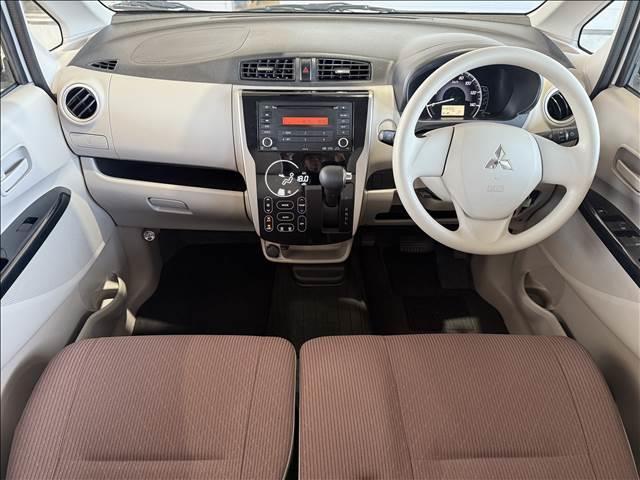 eKワゴン M e-Assist 純正オーディオ/衝突被害軽減システム/アイドリングストップ/シートヒーター/キーレスエントリー/ドライブレコーダー/電動格納ミラー/ヘッドライトレベライザー/ベンチシート/オートエアコン(2枚目)