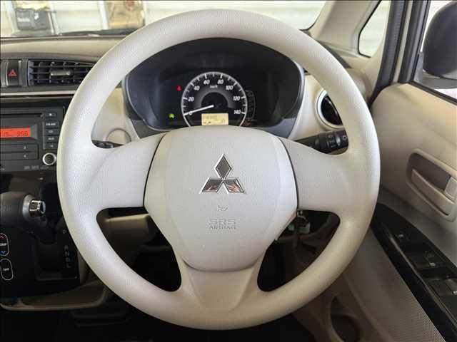 eKワゴン M e-Assist 純正オーディオ/衝突被害軽減システム/アイドリングストップ/シートヒーター/キーレスエントリー/ドライブレコーダー/電動格納ミラー/ヘッドライトレベライザー/ベンチシート/オートエアコン(6枚目)