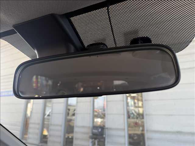 eKワゴン M e-Assist 純正オーディオ/衝突被害軽減システム/アイドリングストップ/シートヒーター/キーレスエントリー/ドライブレコーダー/電動格納ミラー/ヘッドライトレベライザー/ベンチシート/オートエアコン(15枚目)