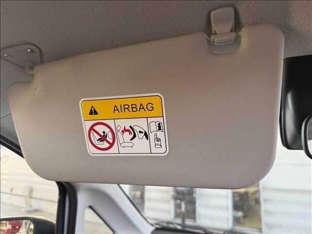 eKワゴン M e-Assist 純正オーディオ/衝突被害軽減システム/アイドリングストップ/シートヒーター/キーレスエントリー/ドライブレコーダー/電動格納ミラー/ヘッドライトレベライザー/ベンチシート/オートエアコン(16枚目)