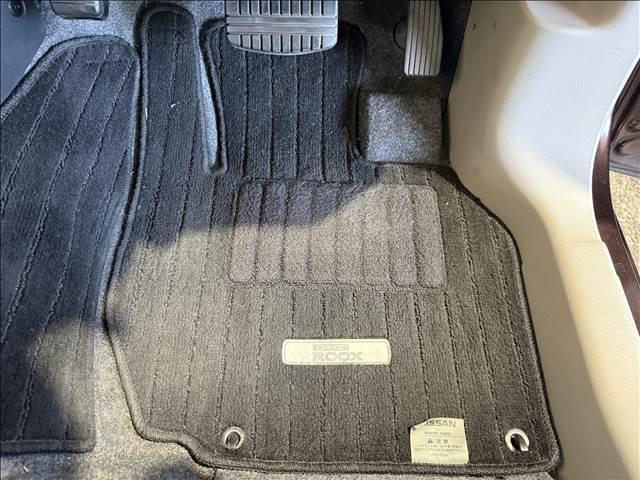 デイズルークス X ナビゲーション/衝突被害軽減システム/アイドリングストップ/電動スライドドア/ヘッドライトレベライザー/電動格納ミラー/全周囲カメラ/オートエアコン/スマートキー/プッシュスタート/ベンチシート(24枚目)