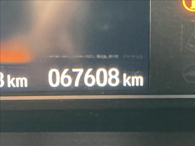 Ｎ－ＢＯＸカスタム カスタム　Ｇ・Ｌターボ　Ｈｏｎｄａ　ＳＥＮＳＩＮＧ　ナビゲーション／ＥＴＣ／バックカメラ／アダプティブクルーズコントロール／レーンキープアシスト／両側電動スライドドア／シートヒーター／スマートキー／ＬＥＤヘッドライト／オートライト／オートエアコン（4枚目）