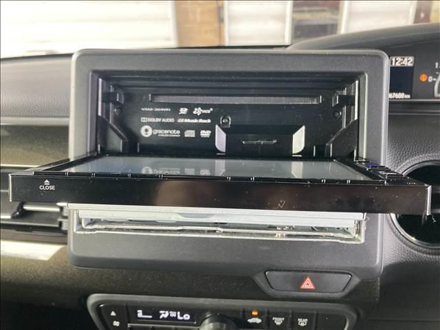 Ｎ－ＢＯＸカスタム カスタム　Ｇ・Ｌターボ　Ｈｏｎｄａ　ＳＥＮＳＩＮＧ　ナビゲーション／ＥＴＣ／バックカメラ／アダプティブクルーズコントロール／レーンキープアシスト／両側電動スライドドア／シートヒーター／スマートキー／ＬＥＤヘッドライト／オートライト／オートエアコン（10枚目）