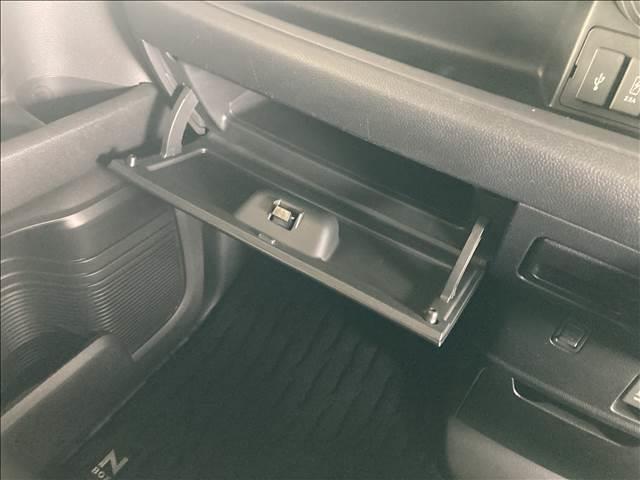 Ｎ－ＢＯＸカスタム カスタム　Ｇ・Ｌターボ　Ｈｏｎｄａ　ＳＥＮＳＩＮＧ　ナビゲーション／ＥＴＣ／バックカメラ／アダプティブクルーズコントロール／レーンキープアシスト／両側電動スライドドア／シートヒーター／スマートキー／ＬＥＤヘッドライト／オートライト／オートエアコン（27枚目）