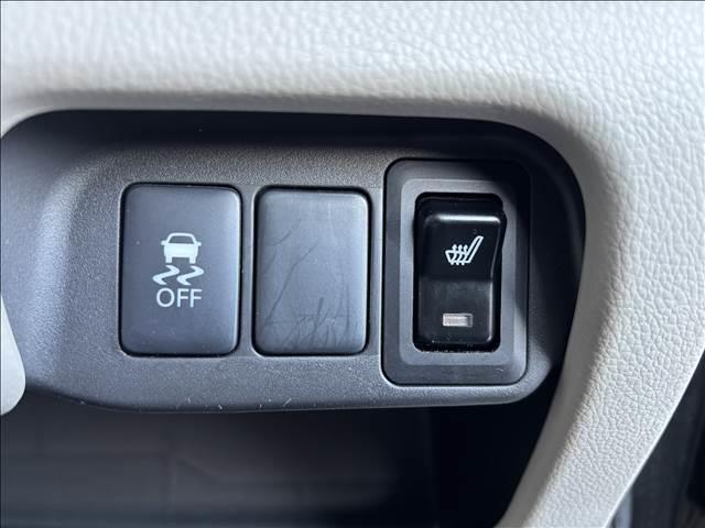 ｅＫワゴン Ｅ　社外オーディオ／キーレスエントリー／シートヒーター／電動格納ミラー／ヘッドライトレベライザー／ベンチシート／フロアマット／サイドバイザー／横滑防止装置／エアコン（12枚目）