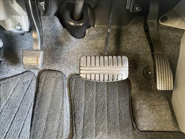 ｅＫワゴン Ｅ　純正オーディ／キーレスエントリー／シートヒーター／電動格納ミラー／ヘッドライトレベライザー／ベンチシート／フロアマット／サイドバイザー／横滑防止装置（19枚目）