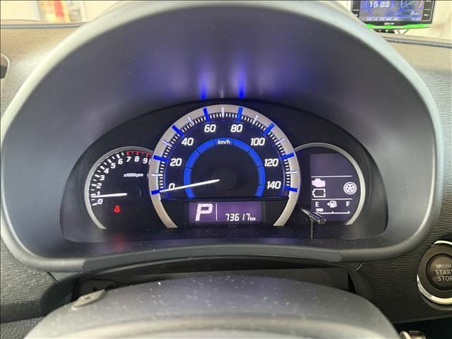 ☆内外装クリーニング☆車の隅々まで徹底的にクリーニングを行っておりますので内外装ともに綺麗な状態でご納車いたします！