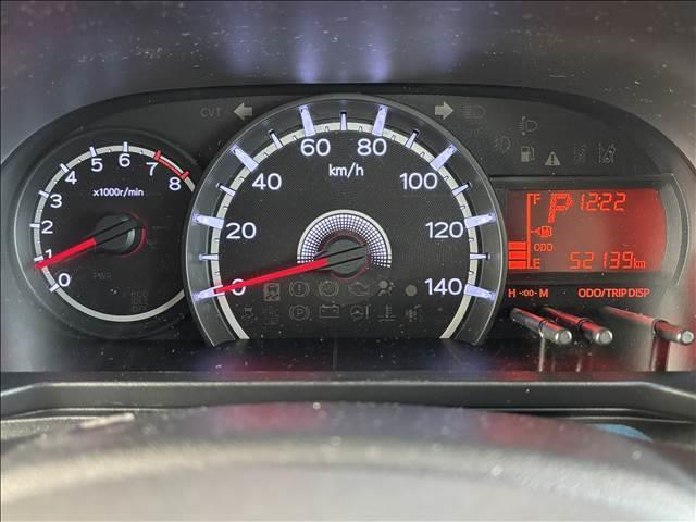 ☆内外装クリーニング☆車の隅々まで徹底的にクリーニングを行っておりますので内外装ともに綺麗な状態でご納車いたします！