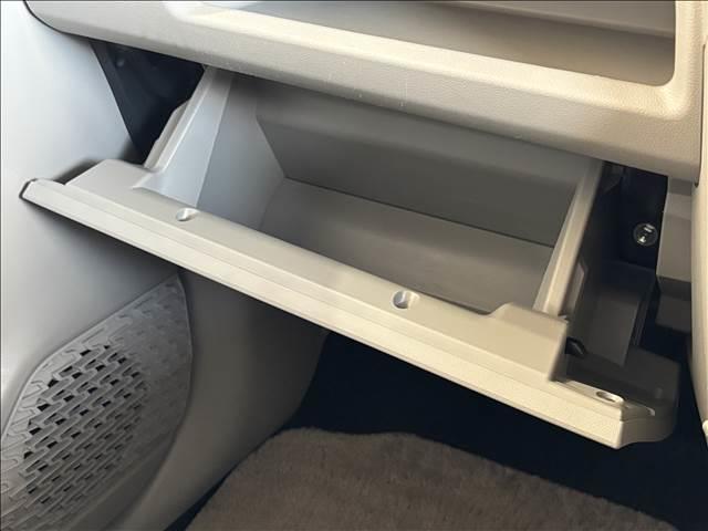 軽スマイルは、全国のオークション会場から仕入れている為オールメーカー・オール車種取り扱い！在庫常時３００台★きっとご希望のお車が見つかります！