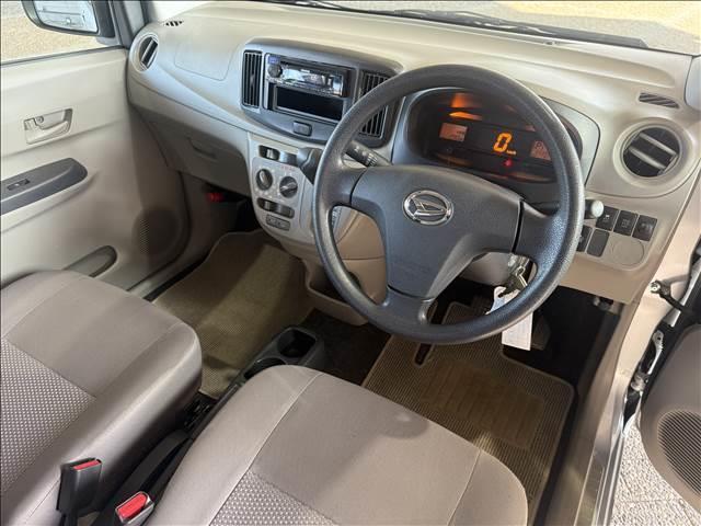 ミライース Ｌ　“ＳＡ”　社外オーディオ／衝突被害軽減システム／アイドリングストップ／ヘッドライトレベライザー／横滑防止装置／サイドバイザー／フロアマット（22枚目）