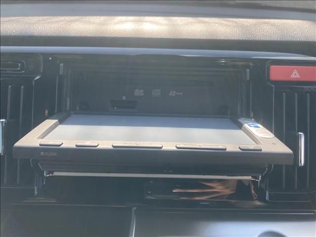 Ｎ－ＷＧＮ コンフォートパッケージ　ナビゲーション／スマートキー／プッシュスタート／ベンチシート／シートヒーター／オートライト／オートエアコン／アイドリングストップ／横滑防止装置／電動格納ミラー／フロアマット／（8枚目）