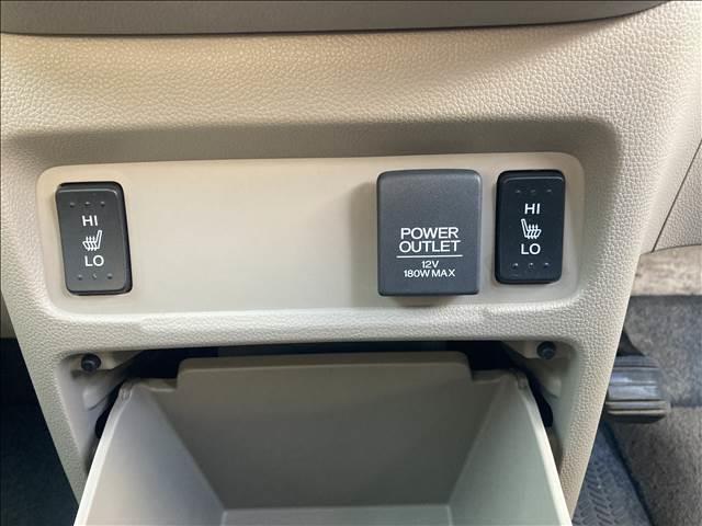 Ｎ－ＷＧＮ コンフォートパッケージ　ナビゲーション／スマートキー／プッシュスタート／ベンチシート／シートヒーター／オートライト／オートエアコン／アイドリングストップ／横滑防止装置／電動格納ミラー／フロアマット／（13枚目）