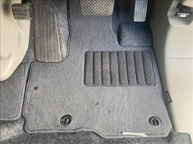 Ｎ－ＷＧＮ コンフォートパッケージ　ナビゲーション／スマートキー／プッシュスタート／ベンチシート／シートヒーター／オートライト／オートエアコン／アイドリングストップ／横滑防止装置／電動格納ミラー／フロアマット／（22枚目）