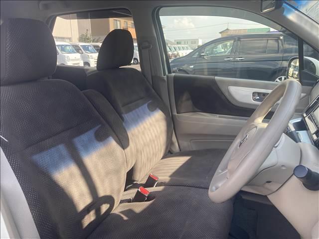 Ｎ－ＷＧＮ コンフォートパッケージ　ナビゲーション／スマートキー／プッシュスタート／ベンチシート／シートヒーター／オートライト／オートエアコン／アイドリングストップ／横滑防止装置／電動格納ミラー／フロアマット／（25枚目）