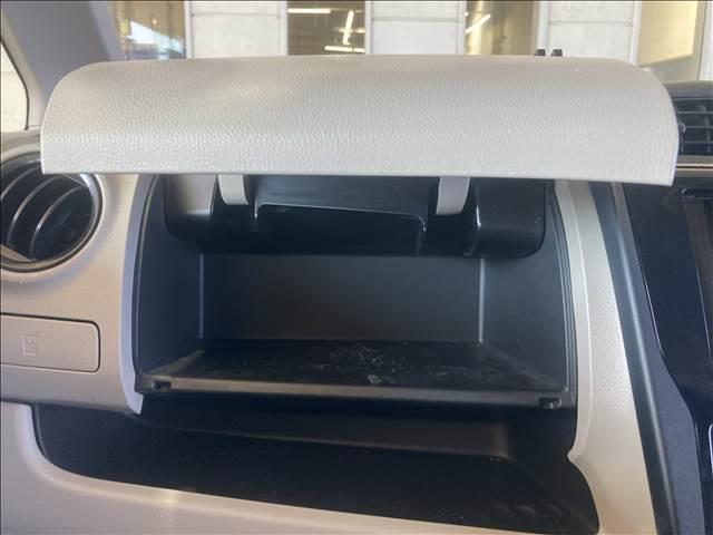 ｅＫワゴン Ｅ　ナビゲーション／ＥＴＣ／ドライブレコーダー／キーレスエントリー／ベンチシート／シートヒーター／ヘッドライトレベライザー／電動格納ミラー／フロアマット／サイドバイザー／横滑防止装置（21枚目）