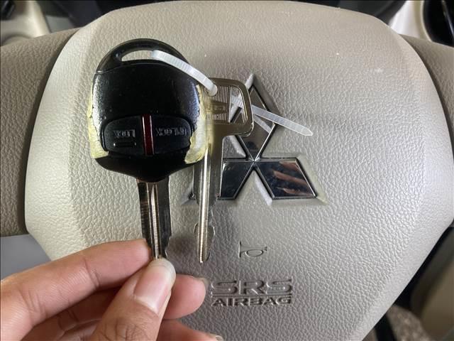 ｅＫワゴン Ｅ　ナビゲーション／ＥＴＣ／ドライブレコーダー／キーレスエントリー／ベンチシート／シートヒーター／ヘッドライトレベライザー／電動格納ミラー／フロアマット／サイドバイザー／横滑防止装置（41枚目）