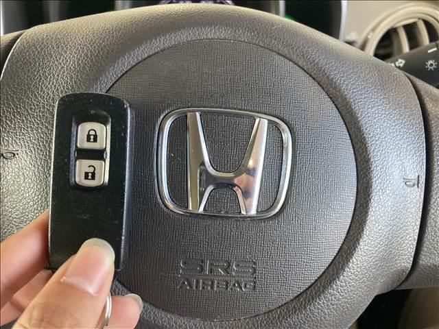 Ｎ－ＯＮＥ Ｇ　ナビゲーション／スマートキー／プッシュスタート／ヘッドライトレベライザー／ベンチシート／アイドリングストップ／横滑防止装置／オートエアコン／電動格納ミラー／フロアマット／サイドバイザー（39枚目）