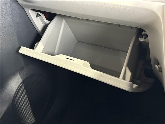 ミライース Ｘ“ＳＡＩＩＩ”　ＣＤプレイヤー・キーレス・クリアランスソナー・衝突軽減防止スイッチ・横滑り防止スイッチ・アイドリングストップ・ヘッドライトレベライザー・純正フロアマット（16枚目）