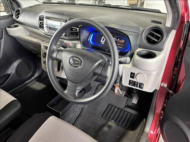 ミライース Ｘ“ＳＡＩＩＩ”　ＣＤプレイヤー・キーレス・クリアランスソナー・衝突軽減防止スイッチ・横滑り防止スイッチ・アイドリングストップ・ヘッドライトレベライザー・純正フロアマット（22枚目）