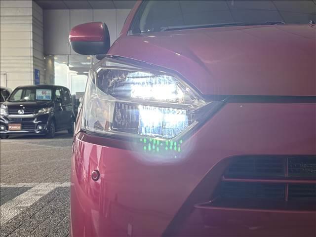 ミライース Ｘ“ＳＡＩＩＩ”　ＣＤプレイヤー・キーレス・クリアランスソナー・衝突軽減防止スイッチ・横滑り防止スイッチ・アイドリングストップ・ヘッドライトレベライザー・純正フロアマット（32枚目）