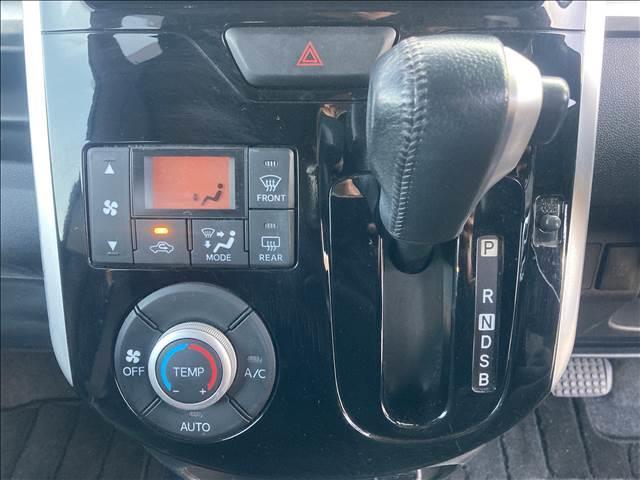 タント カスタムＲＳ“ＳＡ”　ナビゲーション／ＥＴＣ／ドライブレコーダー／バックカメラ／衝突被害軽減システム／アイドリングストップ／両側電動スライドドア／オートライト／オートエアコン／スマートキー／純正アルミホイール（14枚目）