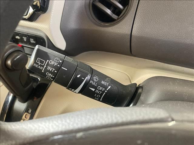 Ｎ－ＢＯＸ Ｇ・ＥＸ　Ｈｏｎｄａ　ＳＥＮＳＩＮＧ　４ＷＤ　ナビゲーション／ＥＴＣ／バックカメラ／衝突被害軽減システム／アダプティブクルーズコントロール／レーンキープアシスト／ＬＥＤヘッドライト／オートライト／両側電動スライドドア／シートヒーター／スマートキー（13枚目）