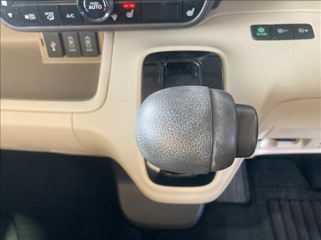 Ｎ－ＢＯＸ Ｇ・ＥＸ　Ｈｏｎｄａ　ＳＥＮＳＩＮＧ　４ＷＤ　ナビゲーション／ＥＴＣ／バックカメラ／衝突被害軽減システム／アダプティブクルーズコントロール／レーンキープアシスト／ＬＥＤヘッドライト／オートライト／両側電動スライドドア／シートヒーター／スマートキー（15枚目）