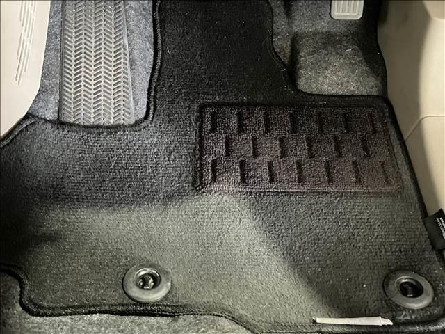 Ｎ－ＷＧＮ Ｃ　ナビゲーション／ＥＴＣ／バックカメラ／キーレスエントリー／オートエアコン／ヘッドライトレベライザー／横滑防止装置／フロアマット／サイドバイザー（25枚目）