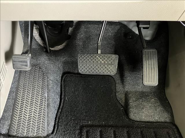 Ｎ－ＷＧＮ Ｃ　ナビゲーション／ＥＴＣ／バックカメラ／キーレスエントリー／オートエアコン／ヘッドライトレベライザー／横滑防止装置／フロアマット／サイドバイザー（26枚目）