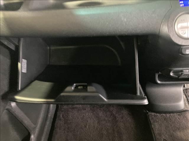 ���ÎԂ͂P�_���̂ł����y�X�}�C���́A�y�S���[�ԉ\�z�݌ɂ̒��ŋC�ɓ��������Ԃ�����܂�����A�����߂ɂ��₢���킹���������I�I