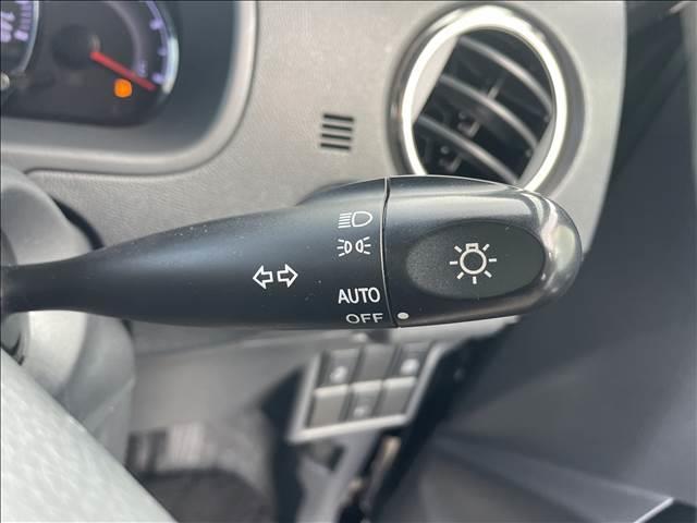 ルークス ハイウェイスター アイドリングストップ ナビゲーション/ETC/バックカメラ/HIDヘッドライト/オートライト/オートエアコン/スマートキー/プッシュスタート/純正アルミホイール/電動格納ミラー/サイドバイザー/フロアマット(12枚目)