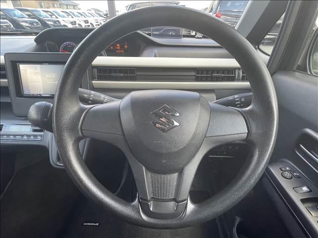 ワゴンＲ ＨＹＢＲＩＤ　ＦＸ　セーフティイパック　ナビゲーション／ＥＴＣ／衝突被害軽減システム／レーンキープアシスト／スマートキー／プッシュスタート／オートライト／オートエアコン／シートヒーター／アイドリングストップ／ベンチシート／電動格納ミラー（8枚目）