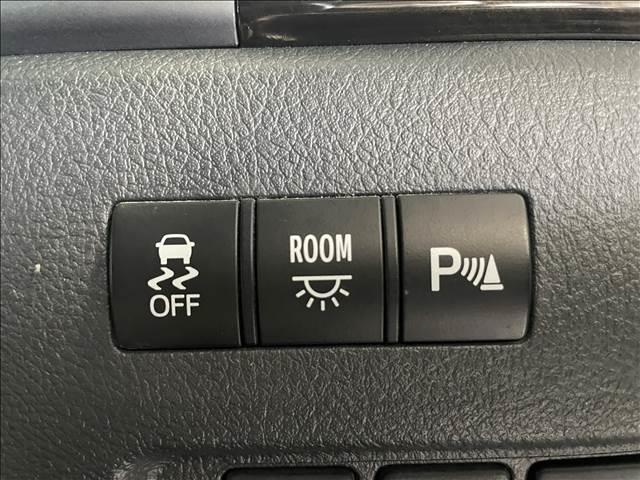 ���ÎԂ͂P�_���̂ł����y�X�}�C���́A�y�S���[�ԉ\�z�݌ɂ̒��ŋC�ɓ��������Ԃ�����܂�����A�����߂ɂ��₢���킹���������I�I