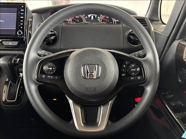 Ｎ－ＢＯＸカスタム カスタム　Ｇ・Ｌ　Ｈｏｎｄａ　ＳＥＮＳＩＮＧ　ナビゲーション／ＥＴＣ／バックカメラ／ドライブレコーダー／アダプティブクルーズコントロール／衝突被害軽減システム／レーンキープアシスト／スマートキー／ＬＥＤヘッドライト／オートライト／オートエアコン（8枚目）