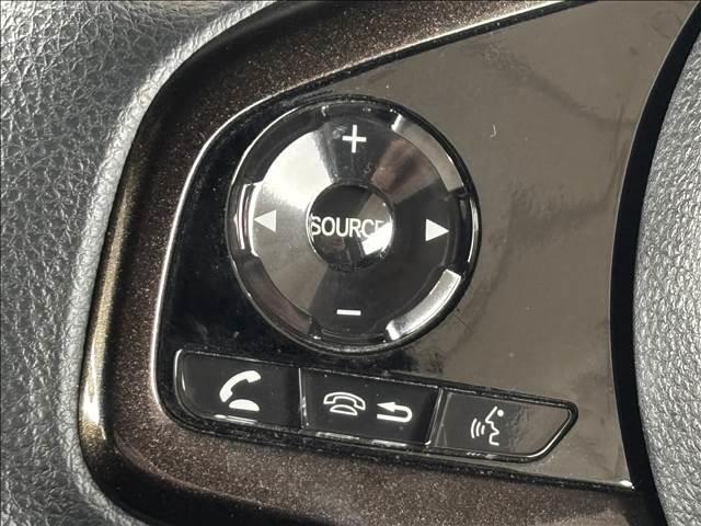 Ｎ－ＢＯＸカスタム カスタム　Ｇ・Ｌ　Ｈｏｎｄａ　ＳＥＮＳＩＮＧ　ナビゲーション／ＥＴＣ／バックカメラ／ドライブレコーダー／アダプティブクルーズコントロール／衝突被害軽減システム／レーンキープアシスト／スマートキー／ＬＥＤヘッドライト／オートライト／オートエアコン（9枚目）