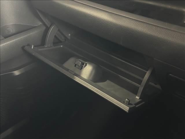 Ｎ－ＢＯＸカスタム カスタム　Ｇ・Ｌ　Ｈｏｎｄａ　ＳＥＮＳＩＮＧ　ナビゲーション／ＥＴＣ／バックカメラ／ドライブレコーダー／アダプティブクルーズコントロール／衝突被害軽減システム／レーンキープアシスト／スマートキー／ＬＥＤヘッドライト／オートライト／オートエアコン（23枚目）