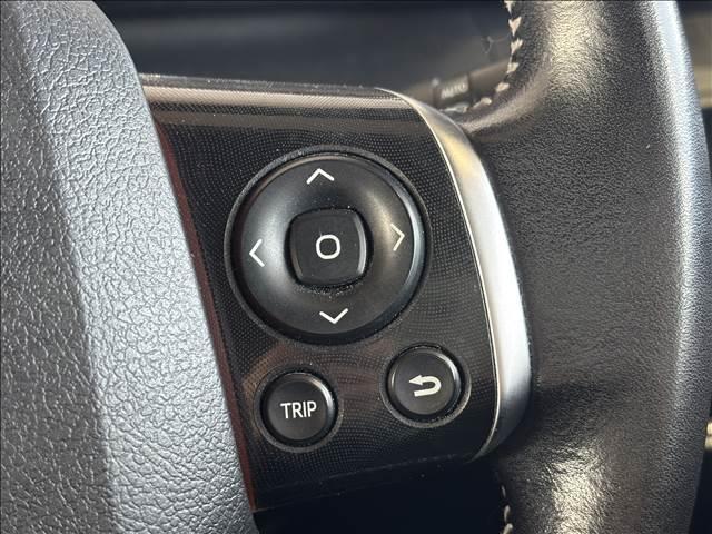 シエンタ ＨＹＢＲＩＤ　Ｇ　ナビゲーション／ＥＴＣ／バックカメラ／衝突被害軽減システム／レーンキープアシスト／オートマチックハイビーム／両側電動スライドドア／スマートキー／プッシュスタート／社外アルミホイール／オートエアコン（12枚目）