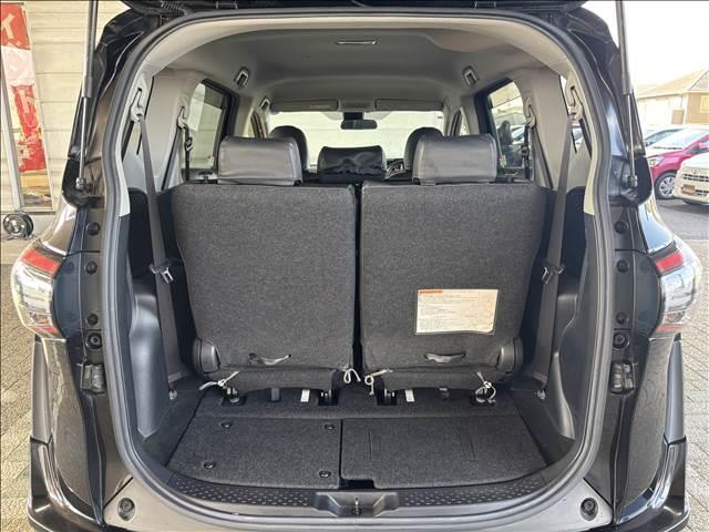 シエンタ ＨＹＢＲＩＤ　Ｇ　ナビゲーション／ＥＴＣ／バックカメラ／衝突被害軽減システム／レーンキープアシスト／オートマチックハイビーム／両側電動スライドドア／スマートキー／プッシュスタート／社外アルミホイール／オートエアコン（37枚目）