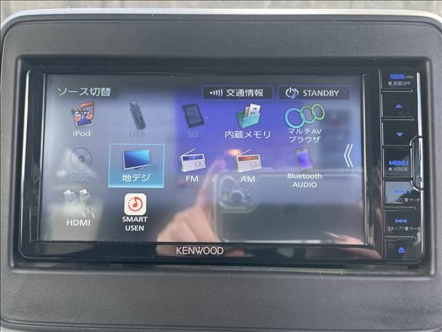 スペーシア ＨＹＢＲＩＤ　Ｇ　ナビゲーション／ＥＴＣ／スマートキー／プッシュスタート／オートライト／オートエアコン／ヘッドライトレベライザー／アイドリングストップ／フロアマット／サイドバイザー／ベンチシート／電動格納ミラー（8枚目）