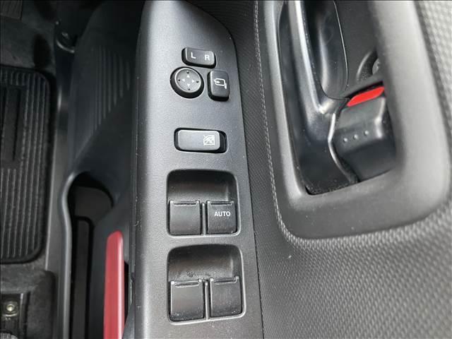 スペーシア ＨＹＢＲＩＤ　Ｇ　ナビゲーション／ＥＴＣ／スマートキー／プッシュスタート／オートライト／オートエアコン／ヘッドライトレベライザー／アイドリングストップ／フロアマット／サイドバイザー／ベンチシート／電動格納ミラー（31枚目）