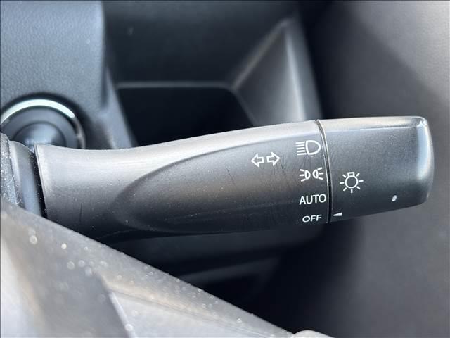 ワゴンＲ ＨＹＢＲＩＤ　ＦＸ　ナビゲーション／ＥＴＣ／スマートキー／衝突被害軽減システム／レーンキープアシスト／シートヒーター／ヘッドライトレベライザー／アイドリングストップ／オートライト／オートエアコン／電動格納ミラー（8枚目）