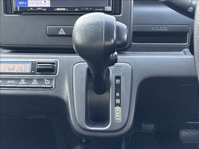 ワゴンＲ ＨＹＢＲＩＤ　ＦＸ　ナビゲーション／ＥＴＣ／スマートキー／衝突被害軽減システム／レーンキープアシスト／シートヒーター／ヘッドライトレベライザー／アイドリングストップ／オートライト／オートエアコン／電動格納ミラー（9枚目）