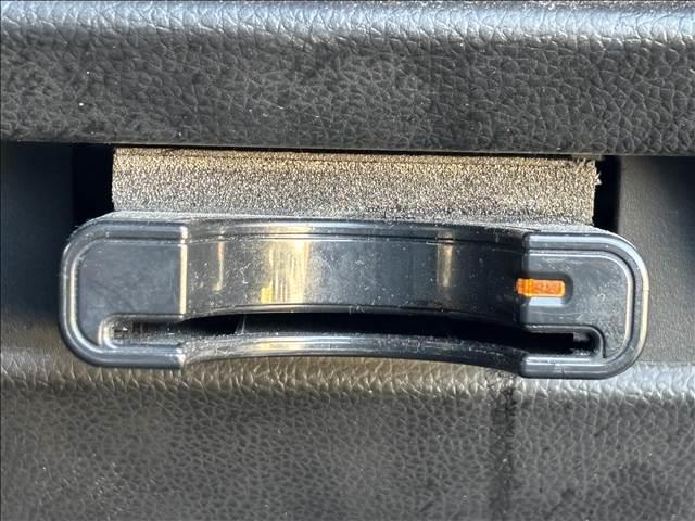 ワゴンＲ ＨＹＢＲＩＤ　ＦＸ　ナビゲーション／ＥＴＣ／スマートキー／衝突被害軽減システム／レーンキープアシスト／シートヒーター／ヘッドライトレベライザー／アイドリングストップ／オートライト／オートエアコン／電動格納ミラー（12枚目）