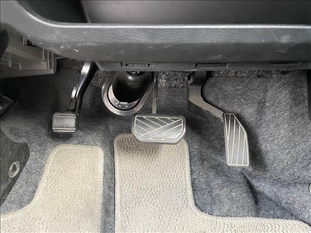 ���ÎԂ͂P�_���̂ł����y�X�}�C���́A�y�S���[�ԉ\�z�݌ɂ̒��ŋC�ɓ��������Ԃ�����܂�����A�����߂ɂ��₢���킹���������I�I