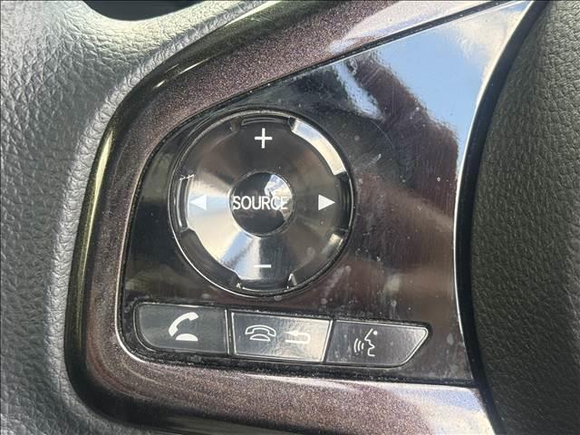 Ｎ－ＢＯＸカスタム カスタム　Ｇ・Ｌ　Ｈｏｎｄａ　ＳＥＮＳＩＮＧ　ナビゲーション／ＥＴＣ／バックカメラ／レーンキープアシスト／衝突被害軽減システム／アダプティブクルーズコントロール／スマートキー／プッシュスタート／ＬＥＤヘッドライト／オートライト／オートエアコン（10枚目）