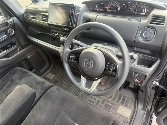 Ｎ－ＢＯＸカスタム カスタム　Ｇ・Ｌ　Ｈｏｎｄａ　ＳＥＮＳＩＮＧ　ナビゲーション／ＥＴＣ／バックカメラ／レーンキープアシスト／衝突被害軽減システム／アダプティブクルーズコントロール／スマートキー／プッシュスタート／ＬＥＤヘッドライト／オートライト／オートエアコン（32枚目）
