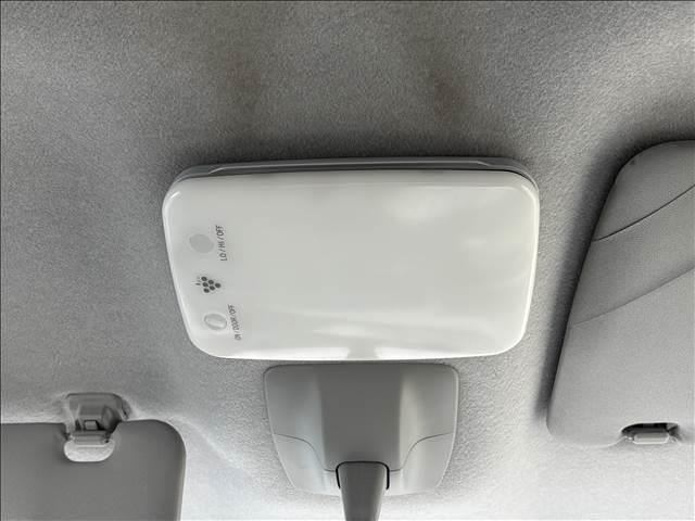 タント カスタムRS トップエディション“SAII” ナビゲーション/ETC/バックカメラ/スマートキー/プッシュスタート/衝突被害軽減システム/アイドリングストップ/両側電動スライドドア/LEDヘッドライト/オートライト/オートエアコン/フロアマット(37枚目)