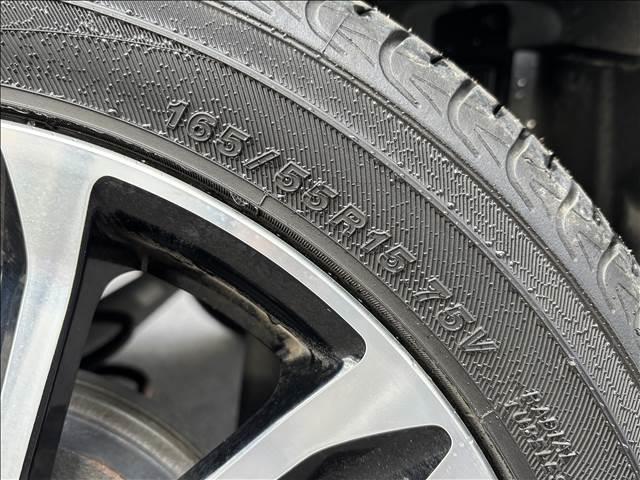 タント カスタムRS トップエディション“SAII” ナビゲーション/ETC/バックカメラ/スマートキー/プッシュスタート/衝突被害軽減システム/アイドリングストップ/両側電動スライドドア/LEDヘッドライト/オートライト/オートエアコン/フロアマット(42枚目)